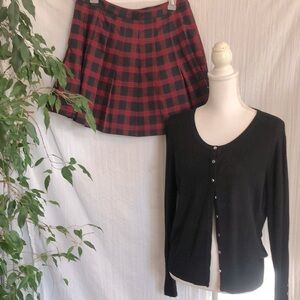 FOREVER 21 & PRIMARK sz L red plaid short pleated skirt & black cardigan sweater